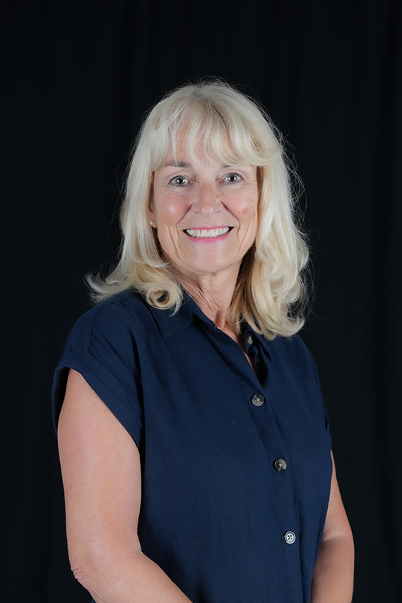 Mrs Rebecca Maskell, ballet pianist and preschool specialist